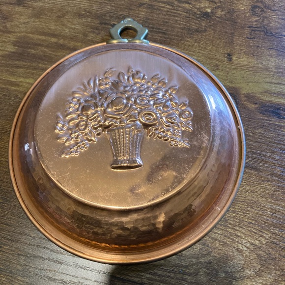 Copper wall art/jello mold - Picture 1 of 7